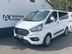 Weiß Gebraucht 2020 Ford Transit Custom Trend Van / Kleinbus | 20.590 € (Fairer Preis)
