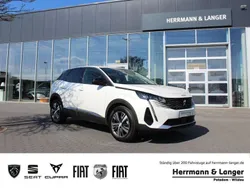 Weiß Gebraucht 2022 Peugeot 3008 Allure SUV | 27.999 € (Etwas zu teuer)