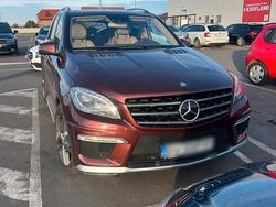 Rot Gebraucht 2013 Mercedes ML63 AMG AMG SUV | 25.999 € (Fairer Preis)