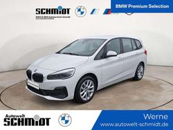 Alpinweiß Gebraucht 2022 BMW 220 Gran Tourer Van / Kleinbus | 23.390 € (Fairer Preis)