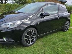 Schwarz Gebraucht 2017 Opel Corsa Active Limousine | 6.900 € (Superpreis)