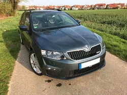 Grau Gebraucht 2014 Skoda Octavia RS Kombi | 10.495 € (Guter Preis)