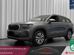 Graphitegrau Gebraucht 2024 Skoda Kodiaq Selection SUV | 41.900 € (Superpreis)