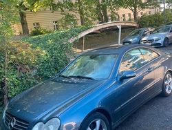 Blau Gebraucht 2004 Mercedes CLK200 Coupé | 3.000 €