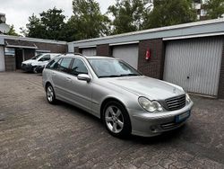 Silber Gebraucht 2004 Mercedes C270 Kombi | 3.999 €