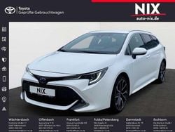 Schneeweiß Gebraucht 2022 Toyota Corolla Basis Kombi | 29.900 € (Teuer)