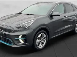 Grau Gebraucht 2021 Kia e-Niro Spirit SUV | 27.149 € (Guter Preis)