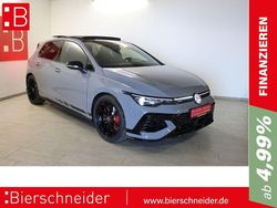 Grau Gebraucht 2025 VW Golf VIII Style Limousine | 43.490 € (Teuer)