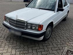 Weiß Gebraucht 1992 Mercedes 190 Limousine | 5.000 €