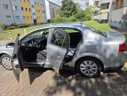Gebraucht 2003 Opel Vectra Comfort Limousine | 2.500 € (Teuer)