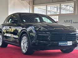 Schwarz kl Gebraucht 2018 Porsche Cayenne S SUV | 55.999 € (Etwas zu teuer)