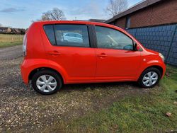Rot Gebraucht 2009 Daihatsu Sirion Kleinwagen | 1.800 € (Guter Preis)