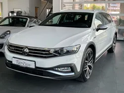 Weiß Gebraucht 2021 VW Passat Alltrack Kombi | 27.490 € (Guter Preis)