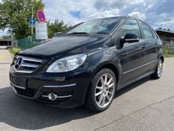 Schwarz Gebraucht 2010 Mercedes B200 Van / Kleinbus | 3.700 € (Fairer Preis)