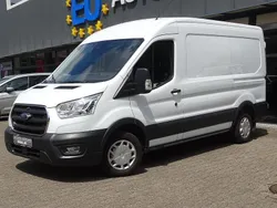 Weiß Gebraucht 2022 Ford Transit Trend | 26.250 € (Fairer Preis)