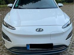 Weiß Gebraucht 2022 Hyundai Kona SUV | 18.700 € (Fairer Preis)