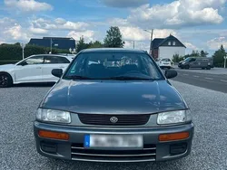Silber Gebraucht 1999 Mazda 323S Limousine | 1.850 €