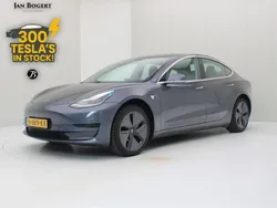 Grau Gebraucht 2020 Tesla Model 3 Standard Range Limousine | 18.700 € (Fairer Preis)