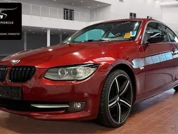 Rot Gebraucht 2011 BMW 320 Coupé | 7.999 € (Fairer Preis)