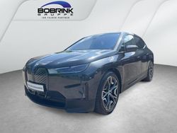 Grau Gebraucht 2021 BMW iX SUV | 55.990 € (Guter Preis)