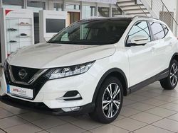 Weiß Gebraucht 2019 Nissan Qashqai N-Connecta SUV | 18.999 € (Fairer Preis)