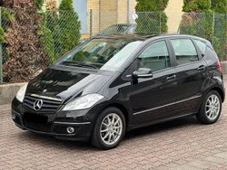 Schwarz Gebraucht 2010 Mercedes A180 Edition Limousine | 3.150 € (Guter Preis)