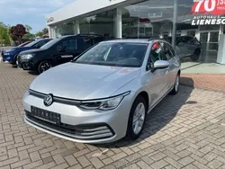 Silber Gebraucht 2022 VW Golf VIII Life Kombi | 22.995 € (Fairer Preis)
