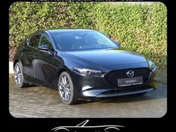 Neu 2024 Mazda 3 Center-Line | 28.350 € (Guter Preis)