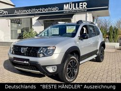 Grau Gebraucht 2017 Dacia Duster Black Shadow SUV | 12.790 € (Fairer Preis)
