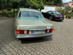 Grün Gebraucht 1985 Mercedes 380 SE Limousine | 8.450 €