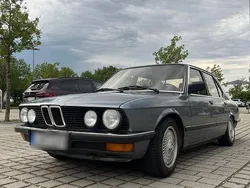 Blau Gebraucht 1984 BMW 518 Limousine | 7.700 €