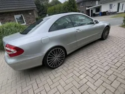 Grau Gebraucht 2004 Mercedes CLK200 Elegance Coupé | 8.500 € (Fairer Preis)