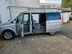 Silber Gebraucht 2008 Mercedes Viano Van / Kleinbus | 10.500 € (Fairer Preis)