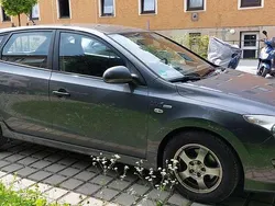 Grau Gebraucht 2010 Hyundai i30 Classic Kombi | 2.999 € (Fairer Preis)