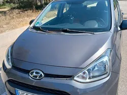 Grau Gebraucht 2014 Hyundai i10 Edition Kleinwagen | 4.900 € (Guter Preis)