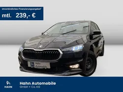 Schwarzmagic perleffekt met. Gebraucht 2024 Skoda Fabia Selection Limousine | 21.899 € (Fairer Preis)