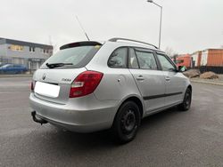 Silber Gebraucht 2010 Skoda Fabia Kombi | 3.450 € (Fairer Preis)