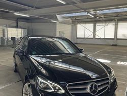 Schwarz Gebraucht 2015 Mercedes E250 Avantgarde Kombi | 17.200 € (Fairer Preis)