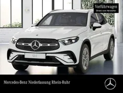 Weiß Gebraucht 2025 Mercedes GLC200 AMG SUV | 58.490 € (Fairer Preis)