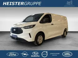 Weiß (frozen white) Gebraucht 2024 Ford Transit Custom Trend Van | 36.890 € (Fairer Preis)