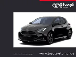 Grau Neu 2025 Toyota Yaris Hybrid Comfort Limousine | 27.790 € (Etwas zu teuer)