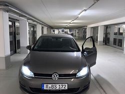 Grau Gebraucht 2015 VW Golf VII Cup Limousine | 11.200 € (Fairer Preis)