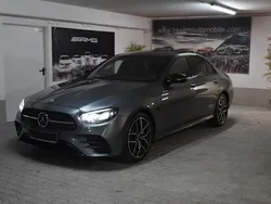 Grau Gebraucht 2024 Mercedes E220 AMG Limousine | 48.950 € (Fairer Preis)