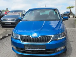 Blau Gebraucht 2018 Skoda Fabia Clever Limousine | 10.490 € (Superpreis)
