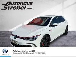 Weiß pure white Gebraucht 2021 VW Golf VIII GTI Limousine | 30.990 € (Fairer Preis)