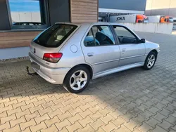 Silber Gebraucht 2001 Peugeot 306 Kleinwagen | 2.199 €