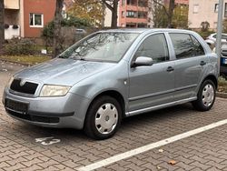 Blau Gebraucht 2002 Skoda Fabia Comfort Limousine | 1.400 € (Fairer Preis)