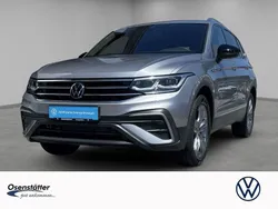 Silber Gebraucht 2024 VW Tiguan Allspace Move SUV | 42.880 € (Etwas zu teuer)