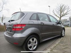 Grau Gebraucht 2010 Mercedes B200 Sport Edition Van / Kleinbus | 6.500 € (Guter Preis)