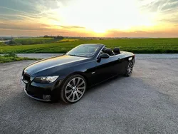Schwarz Gebraucht 2008 BMW 320 Cabriolet Cabrio | 12.500 €
